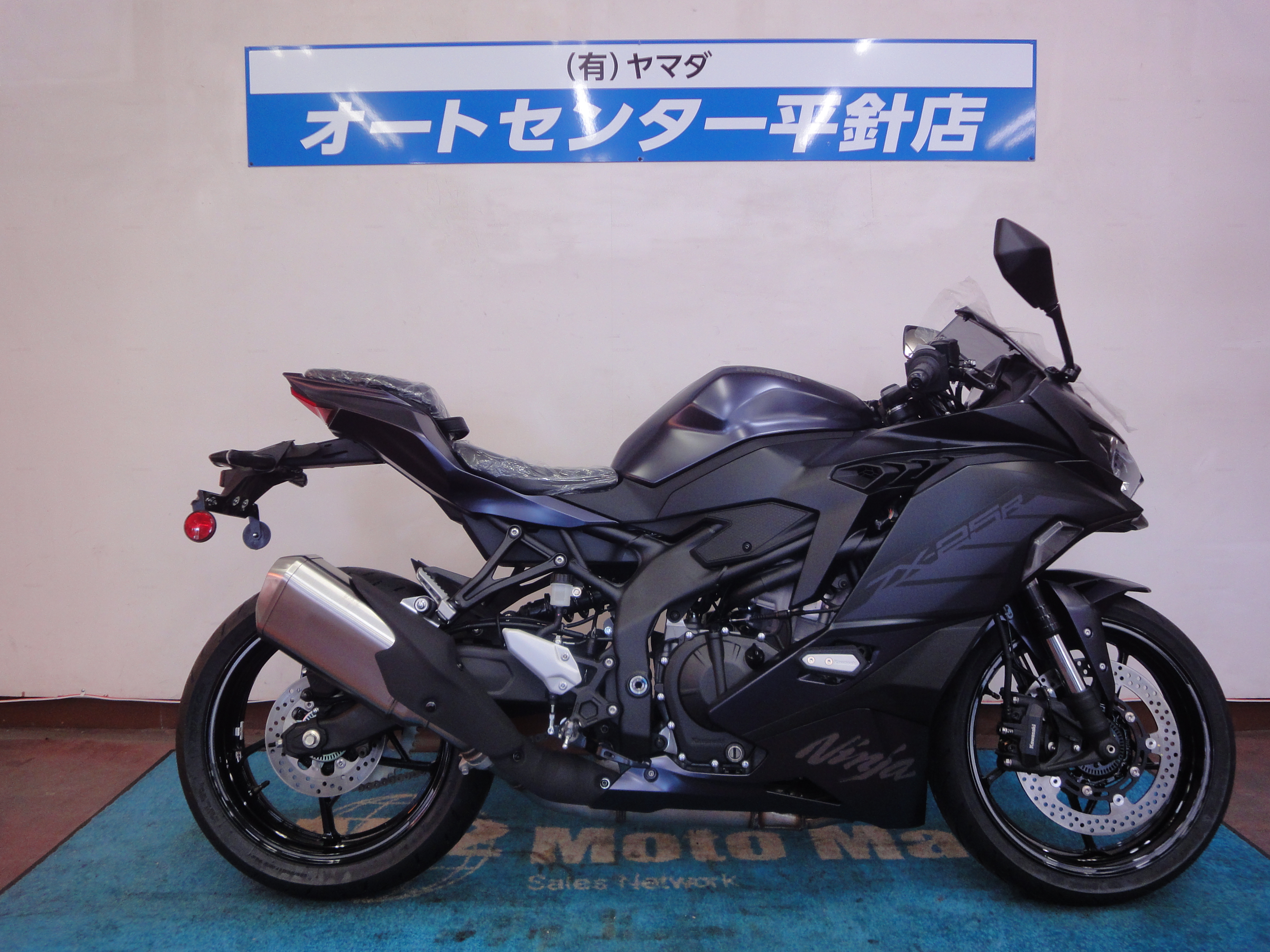 中古 KAWASAKI カワサキ Ninja ZX−25R SE 2024 は