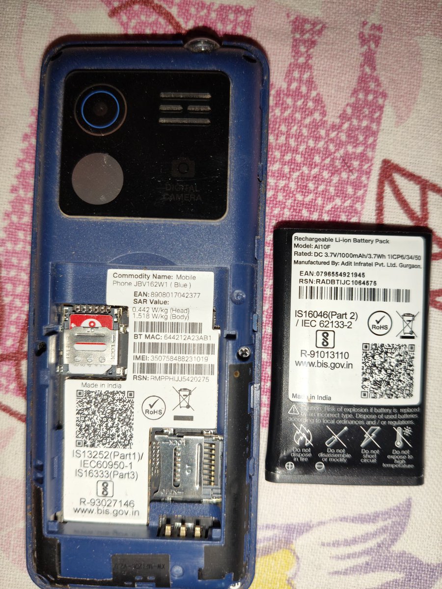 Sumit99082525's tweet image. @reliancejio Your Jio Phone (Model: A1TOF, IMEI: 35075848231019) is a SHAME! Battery swollen like it’s 8 months pregnant – a safety hazard! Warranty over, but who takes responsibility if it blasts Disgusting quality for INR 999 #JioFail #DangerousProduct #ConsumerSafety @JioCare