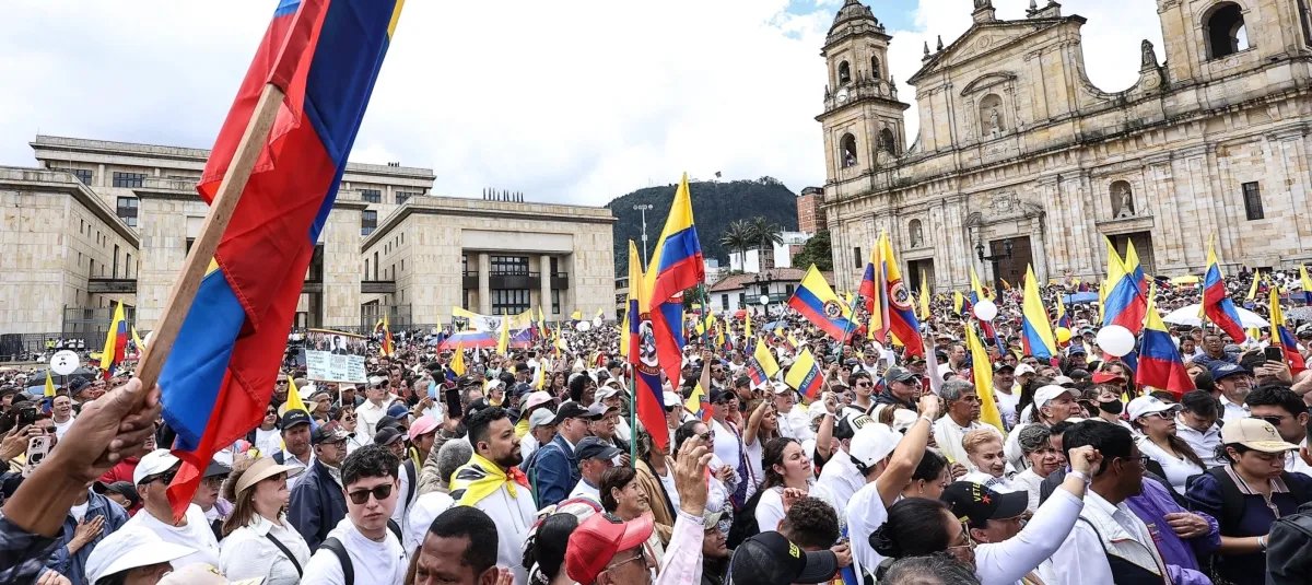 ¿HACE CUANTO COLOMBIA GRITA "FUERA PETRO"?

LOS PARTIDOS Y EL CONGRESO PARECEN NO ESCUCHAR  

¿ACASO PIENSAN DESACATAR EL 109 A PESAR DE ESTAR DEBIDAMENTE COMPROBADO LA VIOLACION DE TOPES ELECTORALES?

LA CONSTITUCION SE ACATA SI SE QUIERE SALVAR LA DEMOCRACIA

"FUERA PETRO"