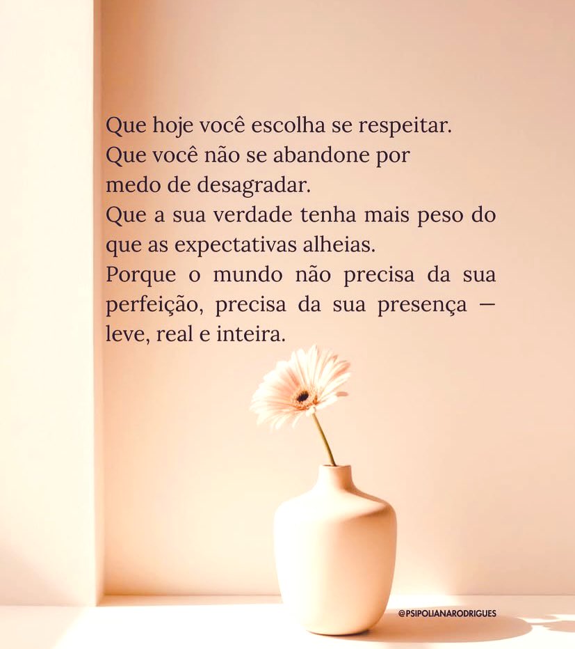 “A vida é curta demais pra gente viver o mínimo das coisas.”

Desejo uma semana animada, produtiva, abençoada… 
                   ❤️❤️❤️