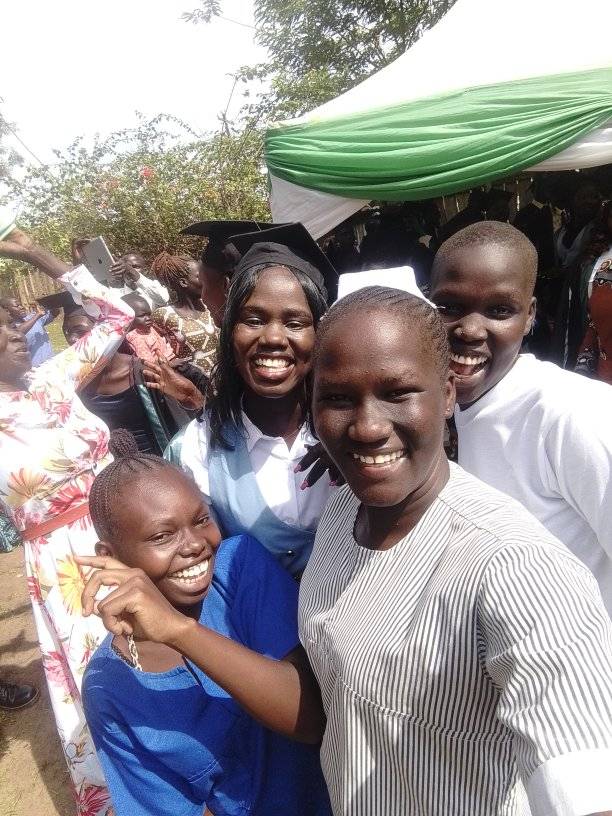 On the Day of the African Child, <a href="/UNFPA/">UNFPA</a> 🇸🇸 and partners celebrate all the young people in #SouthSudan. <a href="/UNFPA/">UNFPA</a>🇸🇸 is committed to delivering on Sexual Reproductive Health and Rights needs of the young people.
#DayOfTheAfricanChild