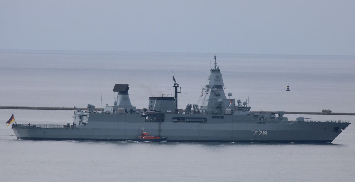 Kevin Kelway, BCAc (@rockhoppas) on Twitter photo The lead ship of her class the German frigate the FGS Sachsen outbound in the Sound this Monday morning.
westwardshippingnews.com
contact@westwardshippingnews.com The lead ship of her class the German frigate the FGS Sachsen outbound in the Sound this Monday morning.
westwardshippingnews.com
contact@westwardshippingnews.com