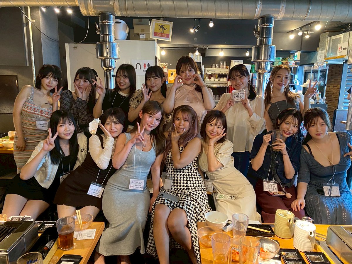 マインズファン感謝祭 2025
じめじめした梅雨を吹き飛ばそう！マインズ肉祭🍖
お越しくださった皆様、ありがとうございました😊‼️

焼肉屋さんを貸し切っての大人数イベントは初めての試みで至らない点も多々あったと思いますが、会場では沢山の盛り上がりや皆様の笑顔を拝見でき、感激しました🥲💖