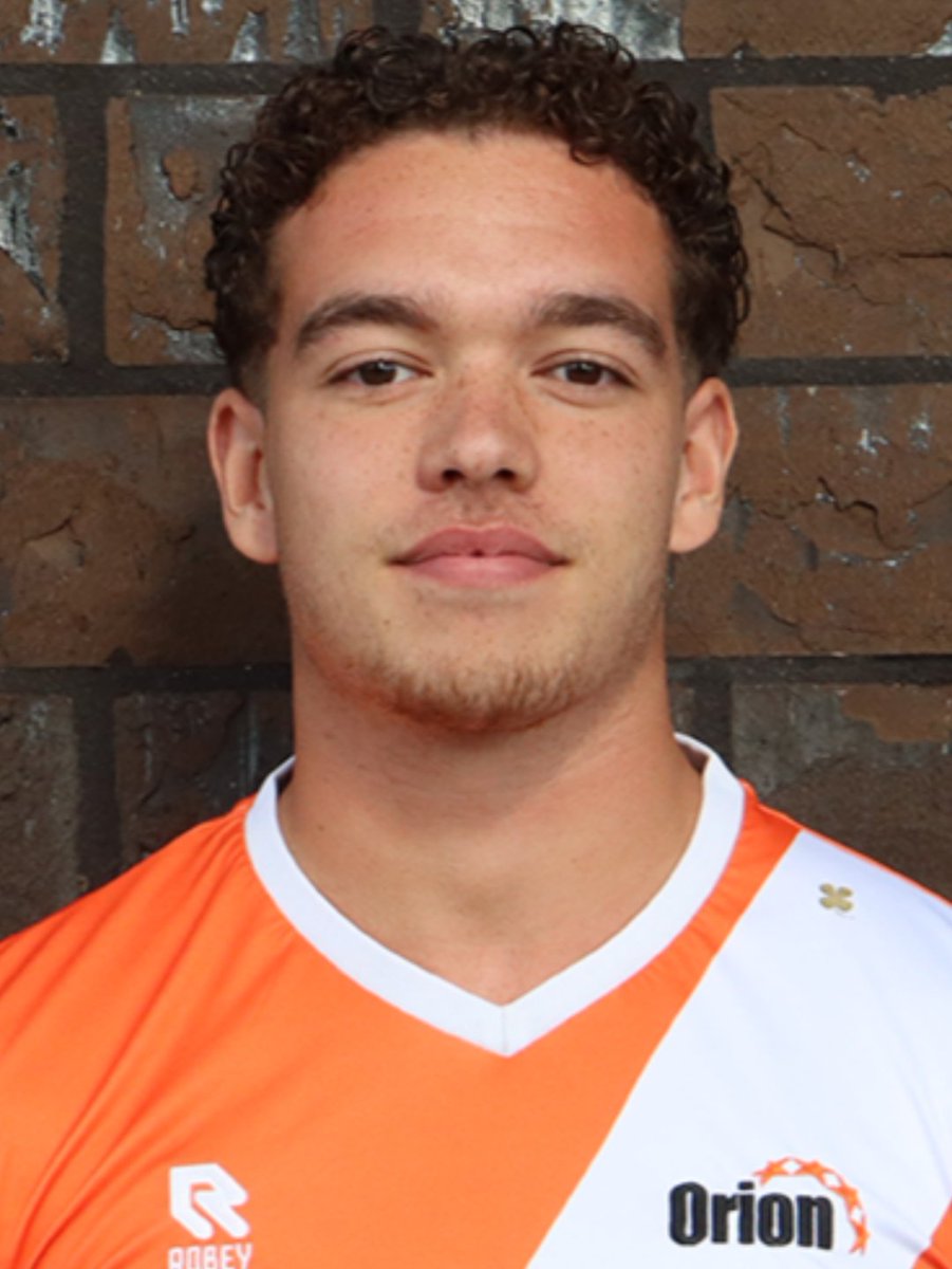 Bram van de Wiel (16) en Jason Pardo (21) maken volgend seizoen deel uit van de nog te vormen (mannen)selectie van VBC'25.