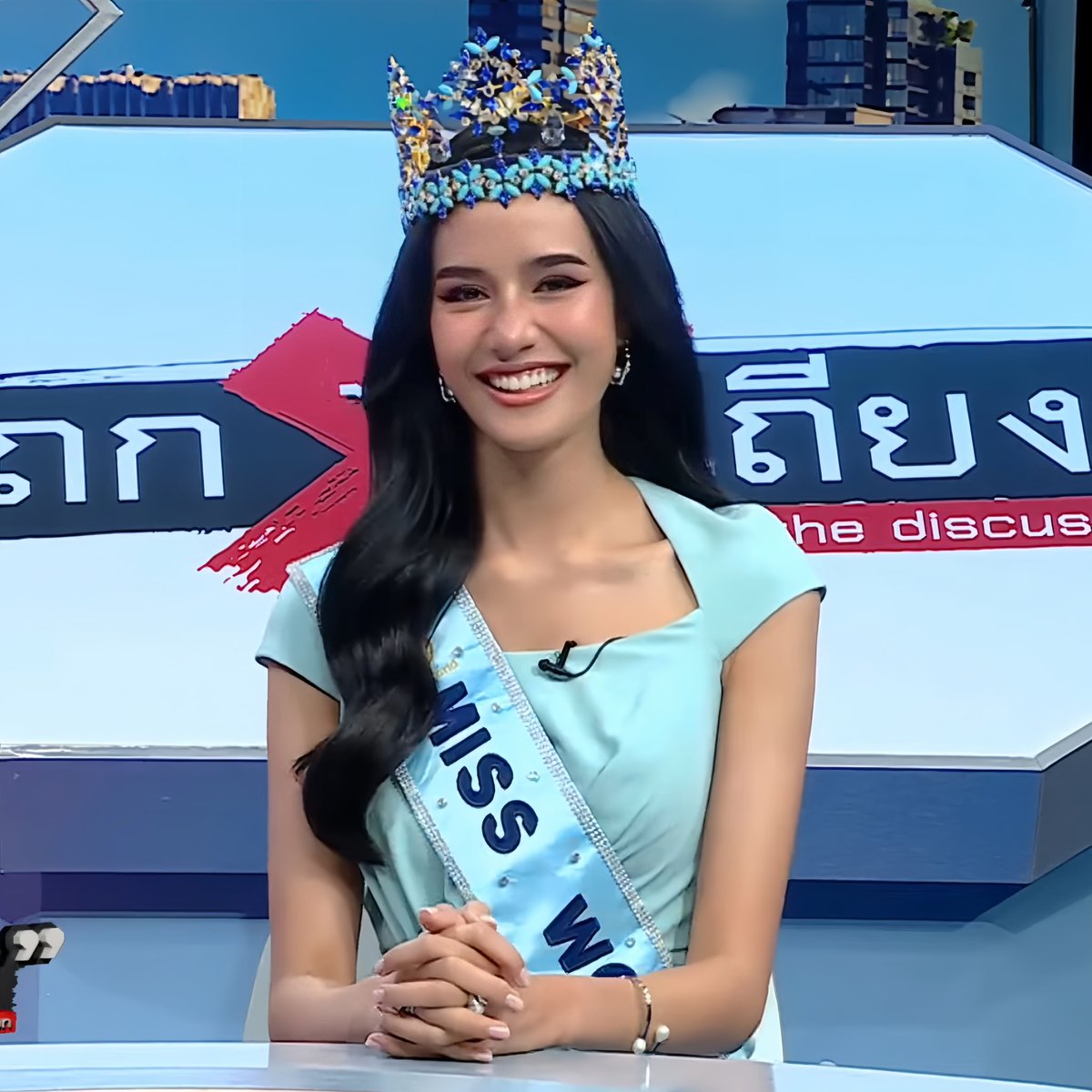 kisstybnbl's tweet photo. ในที่สุดก็ได้เห็นลุคฟาร่ากับมงฟ้าแล้ว สวยมากกก😭🩵 #MissWorldThailand2025 #MissWorld2025 https://t.co/CcbhbvrlJp
