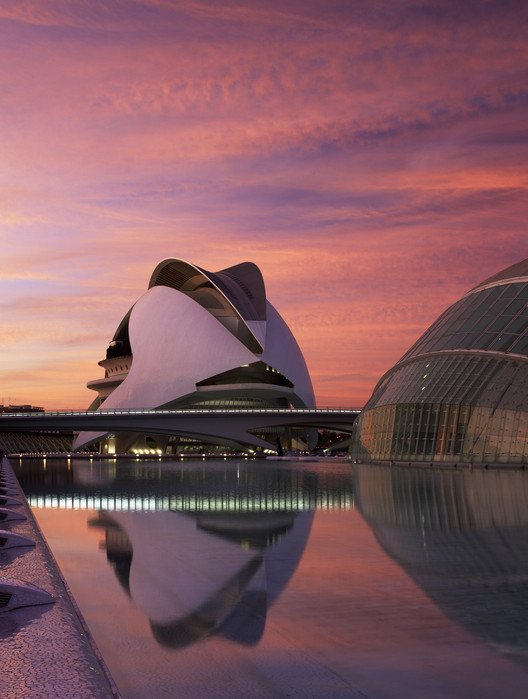 FEDORA Platform (@fedora_platform) on Twitter photo โจ Be part of the future of opera! โจ
From 17 to 20 June 2025, our partner organisation <a href="/OLA_opera/">รpera Latinoamรฉrica</a> will host its 18th Conference at <a href="/LesArtsValencia/">Les Arts, Valรจncia</a>, the Palau de Les Arts Reina Sofรญa ๐๏ธ in Valencia, Spain.
โก๏ธ Learn more: loom.ly/GmMPXDE
๐ธPhoto Credits ยฉ Alan Karchmer โจ Be part of the future of opera! โจ
From 17 to 20 June 2025, our partner organisation <a href="/OLA_opera/">รpera Latinoamรฉrica</a> will host its 18th Conference at <a href="/LesArtsValencia/">Les Arts, Valรจncia</a>, the Palau de Les Arts Reina Sofรญa ๐๏ธ in Valencia, Spain.
โก๏ธ Learn more: loom.ly/GmMPXDE
๐ธPhoto Credits ยฉ Alan Karchmer