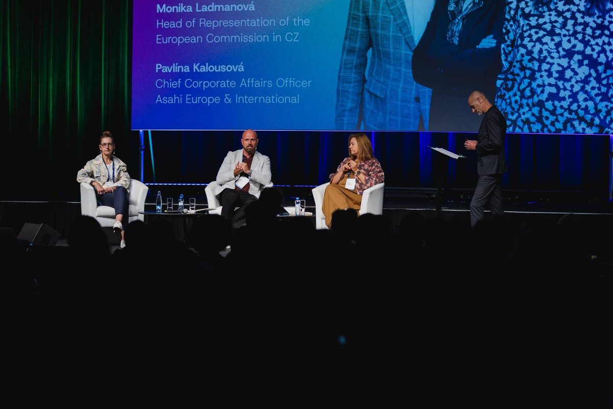 Pride Business Forum slaví 15 let. Jsem ráda, že jsem mohla stát u jeho zrodu. Od té doby se hodně věcí zlepšilo. I přesto stále příliš LGBTIQ+ lidí čelí násilí, nenávisti a diskriminaci. To se musí změnit. Nebojme se bourat stereotypy. Podporujme rovné příležitosti pro všechny.