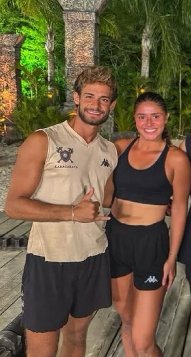 s1radannbirii's tweet image. Bu senenin şampiyonları başrolleri o torpilliden daha fazla hakettiniz:))
#Survivor2025 #SurvivorAllStar2025 #ayseyüksel #BatuhanKaracakaya