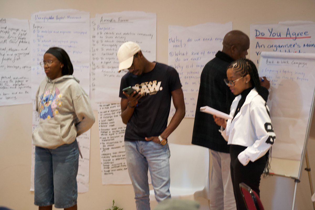 AIDC_RSA's tweet image. 📌 Last week, we hosted a leadership school focused on building organisations. This training, primarily attended by young people, is part of our ongoing efforts to tackle unemployment, poverty, and inequality. Investing in youth leadership is key to a better future! ✊🏾
#Activism…