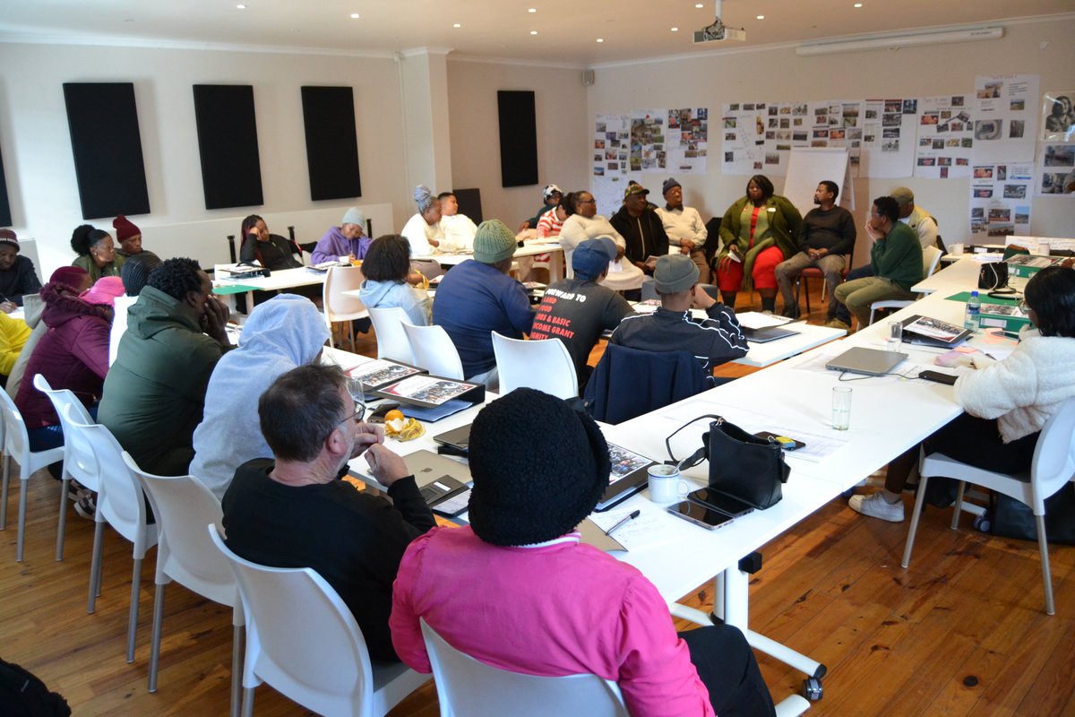 AIDC_RSA's tweet image. 📌 Last week, we hosted a leadership school focused on building organisations. This training, primarily attended by young people, is part of our ongoing efforts to tackle unemployment, poverty, and inequality. Investing in youth leadership is key to a better future! ✊🏾
#Activism…