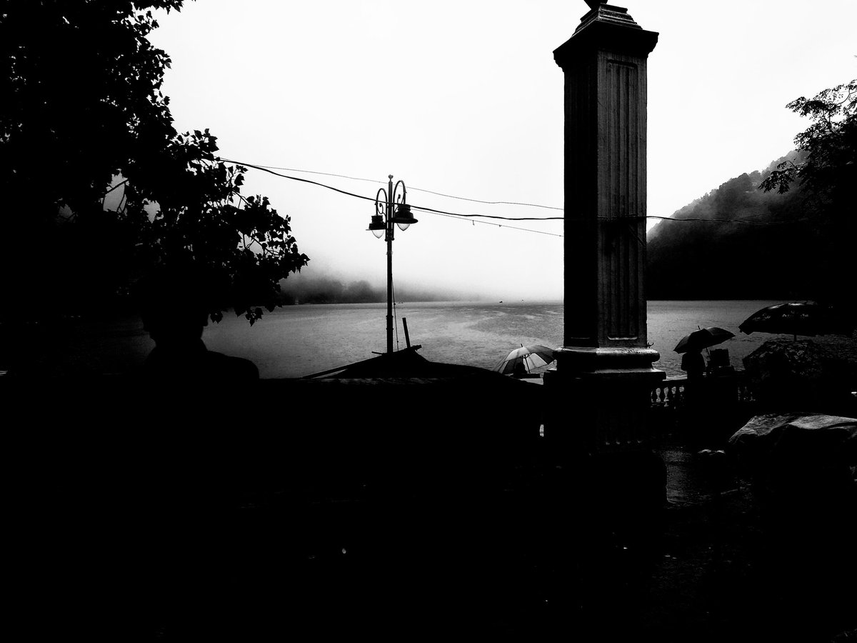 Happy #MonchoromeMonday 

#Photography