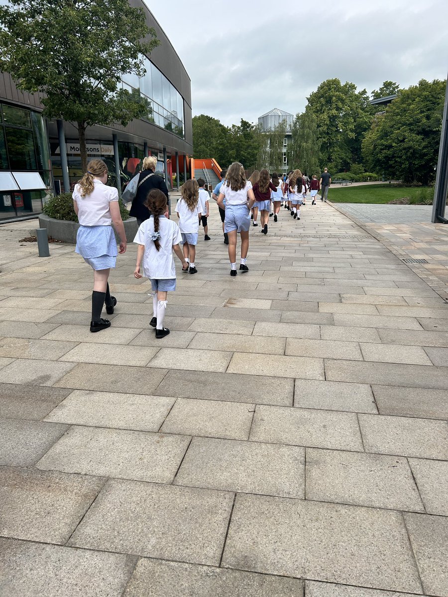 StBellarmine's tweet image. Year 2 and Year 6 have had a great morning at their Children’s University Graduation! @SeftonCU