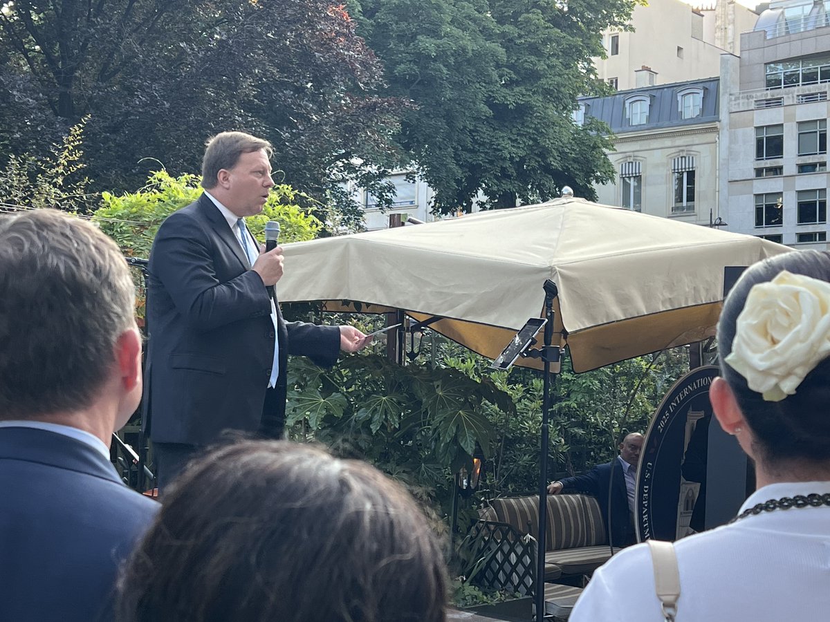 CirlotAgency's tweet image. Yesterday, as a proud member of the Aerospace Industries Association, the #TigerTeam attended the AIA President’s Reception at the Hôtel Salomon de Rothschild!
#TheCirlotAgency #ParisAirShow #AerospaceIndustriesAssociation #AIA #PAS2025