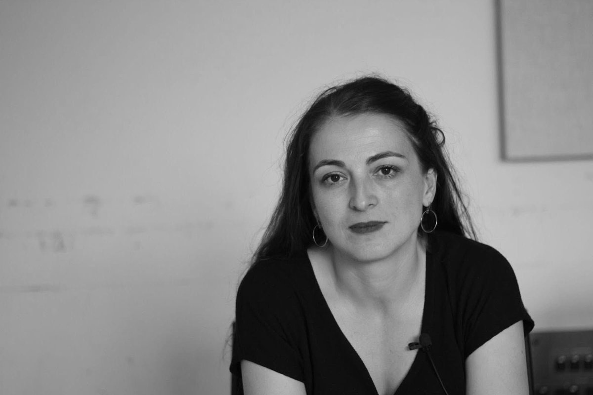 🎭 #MeetTheDirector: #AnaMărgineanu — visionary, immersive, fearless. Known for raw performances &amp; bold theatrical forms, she directs Matei Vișniec’s #ThePit at #RCINY.
🗓️ June 20 | 🕖 7 PM | 🎟️ Free w/ RSVP: rciusa.info
#AnaMargineanu #ThePit #RCIUSA #NYCTheater