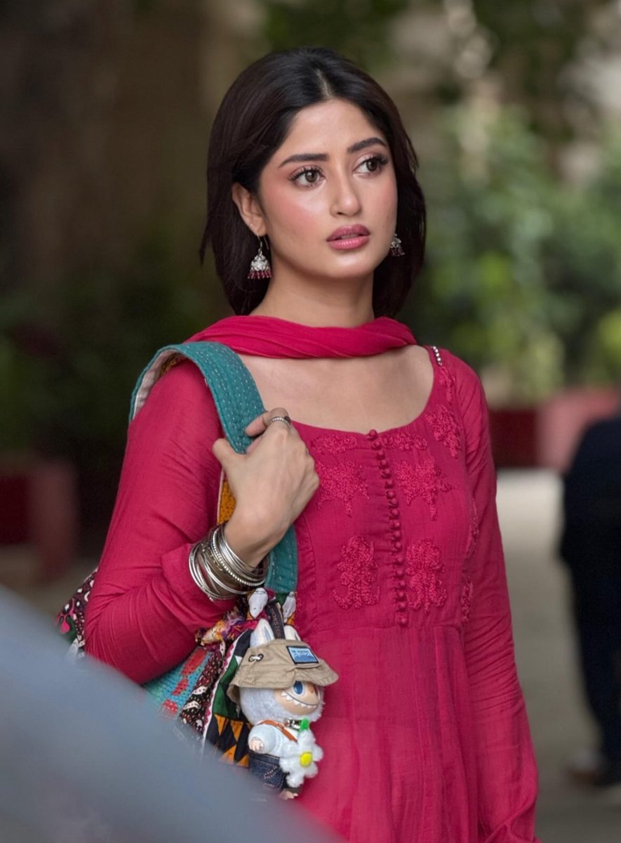 nadeem baig has a gift for making sajal look like literal art on screen. just look at her, this is what a timeless facecard looks like