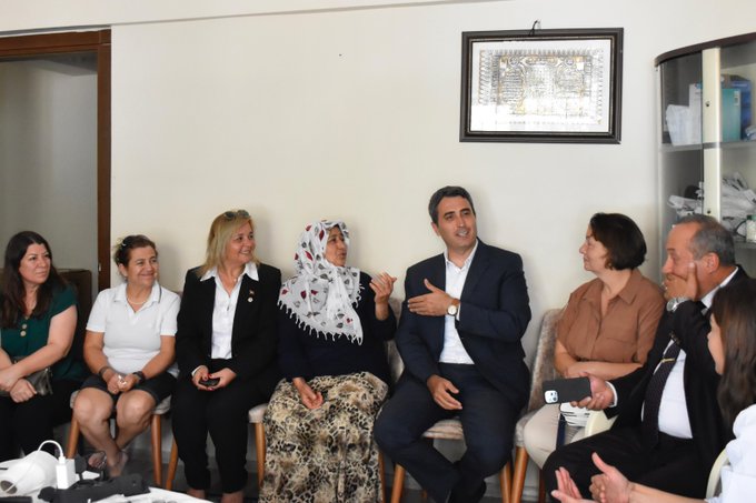 Ziyarette aile ile birlikte fotoğraf