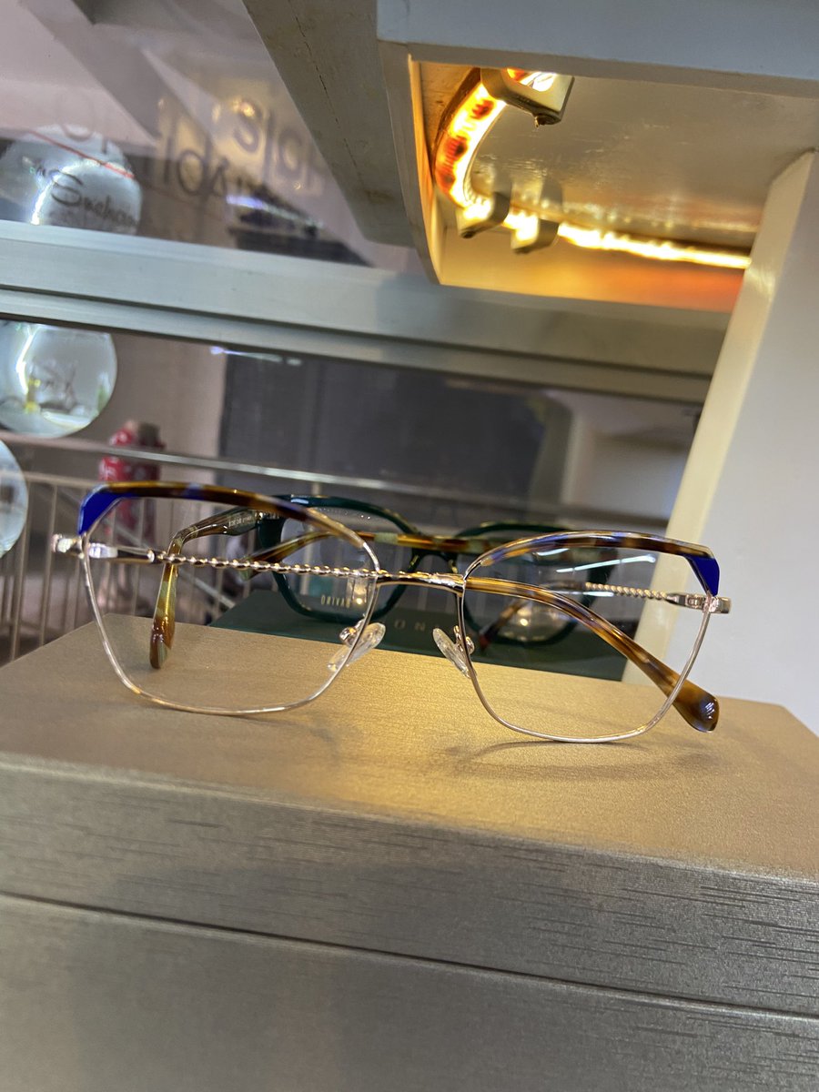 KrystalsightOpt's tweet photo. Ladies’  frames 🕶️ Available .
#Enhancingyoursight https://t.co/tAric4ATh0