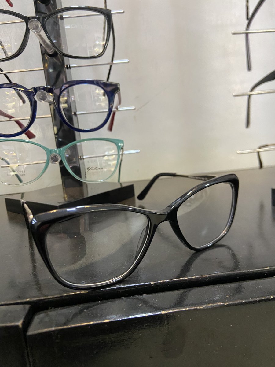 Ladies’  frames 🕶️ Available .
#Enhancingyoursight