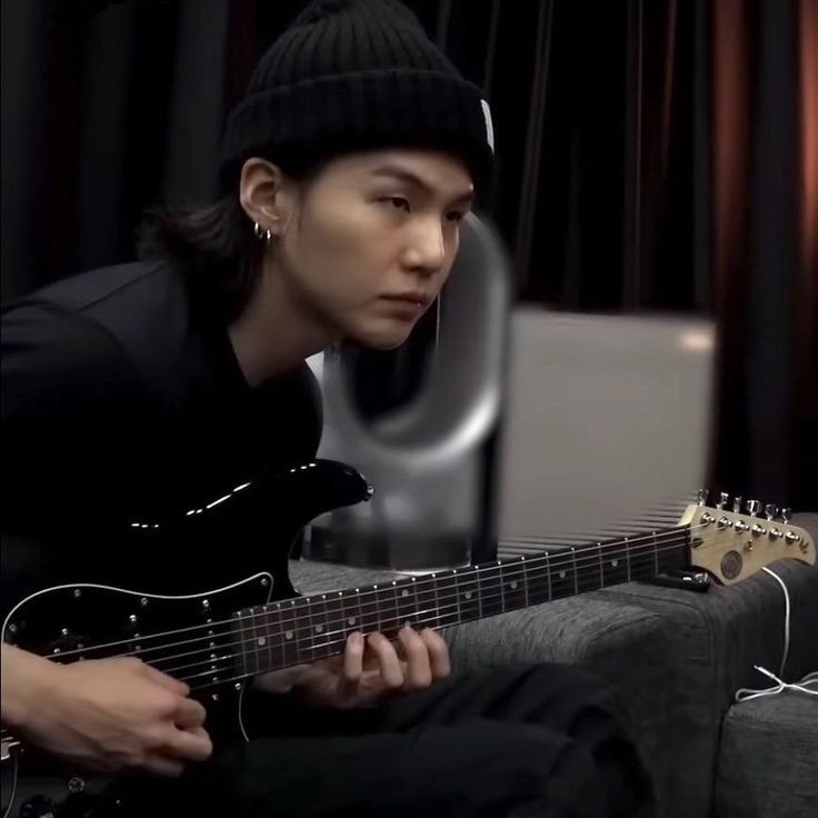 孫, Nicho tweet media