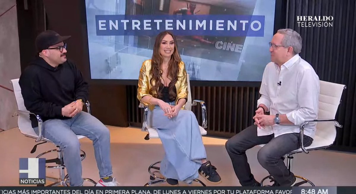 DeavRaz's tweet photo. #Hoy en las #NoticiasDeLaMañana platicamos con @PedaliDaniela sobre el disco #Brava --> https://t.co/FosFGoJhe2 https://t.co/6fTotuZqhA