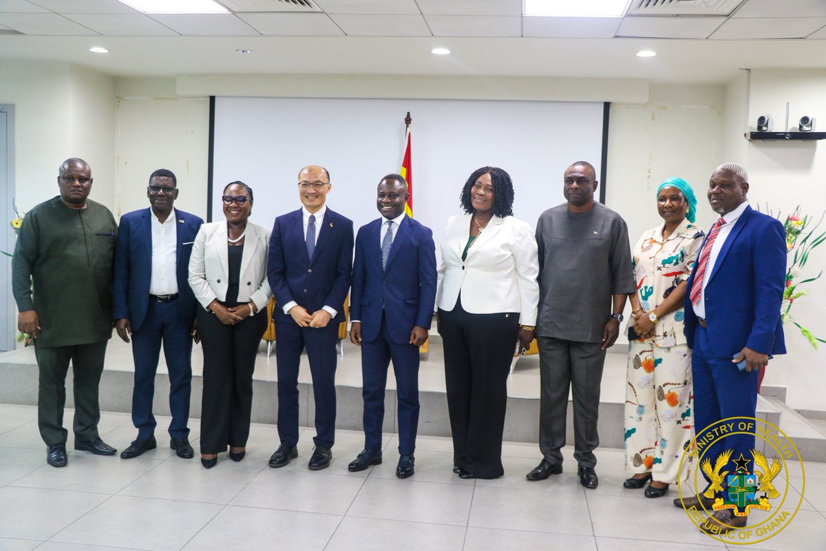 mohgovgh's tweet photo. During the meeting, both parties explored opportunities for collaboration in healthcare delivery, infrastructure development, and traditional medicine. https://t.co/2bMhmFpvdi
