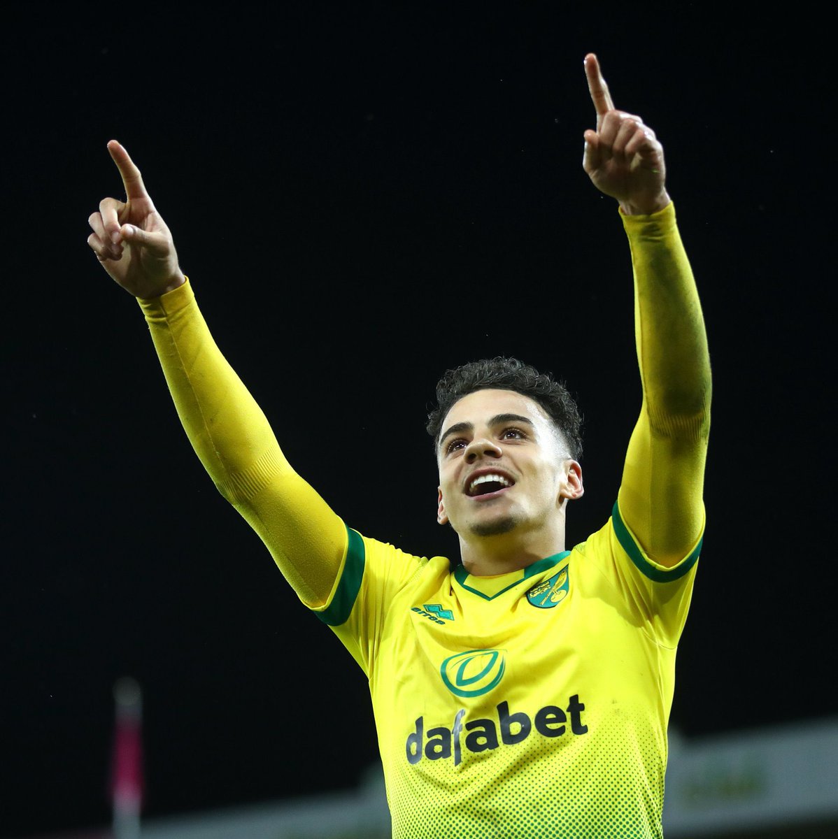 Rangers FC tiene casi ultimada la llegada de Max Aarons. 

Las partes llegaron a un acuerdo verbal sobre un cesión.