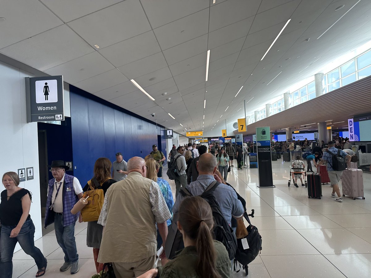 ss_telecombum's tweet photo. @DENAirport winning again.  At being reactive.  Excited to be the 5th largest.  Organized like they are new to the game.  TsA pre check line starts at the bathroom. https://t.co/PERPE8Uigi