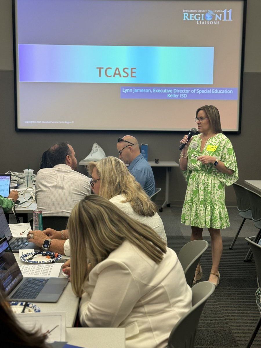 KellerSped's tweet photo. This morning I had the pleasure of meeting new special education directors in our region. As the TCASE House of Delegate for Region 11, I provided information about the benefits of the organization. #communitynotcompetition #servesupportrepeat @txcase https://t.co/L73Its66GV