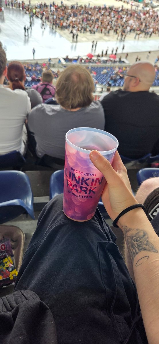 「𝑜𝑔𝑖」 tweet media