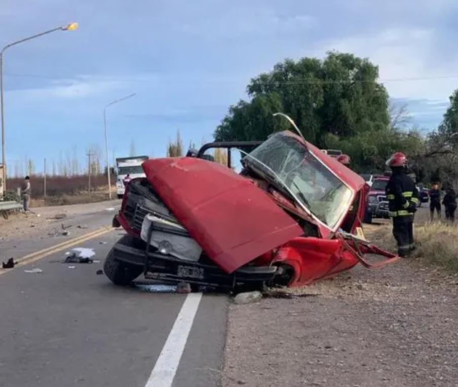 🚨🚔 Un hombre falleció tras un violento accidente vial en Villa Atuel

#Accidente #choque #muerte #villaatuel #sanrafael

minutoya.com.ar/nota/192683-un…