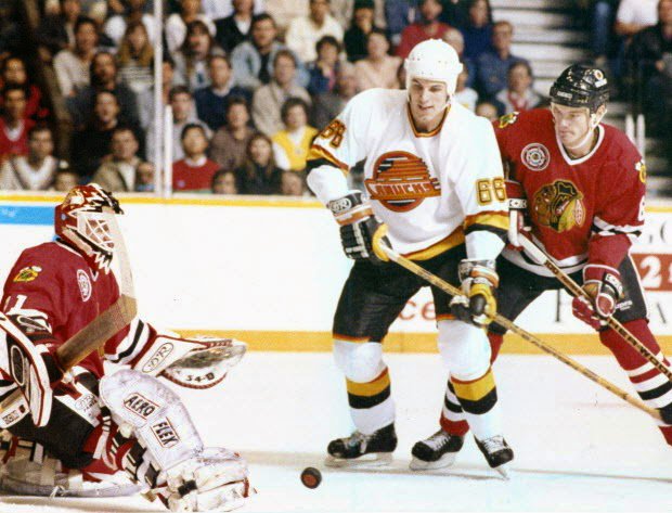 June 16th - On This Day in BC Sport History: 1990

The 28th <a href="/NHL/">NHL</a> Entry Draft is held at <a href="/bcplace/">BC Place</a> Stadium in Vancouver. Featuring one of the deepest drafts in NHL history, Owen Nolan is taken 1st overall by the Quebec Nordiques, while the <a href="/Canucks/">Vancouver Canucks</a> select Petr Nedved 2nd. The.../2