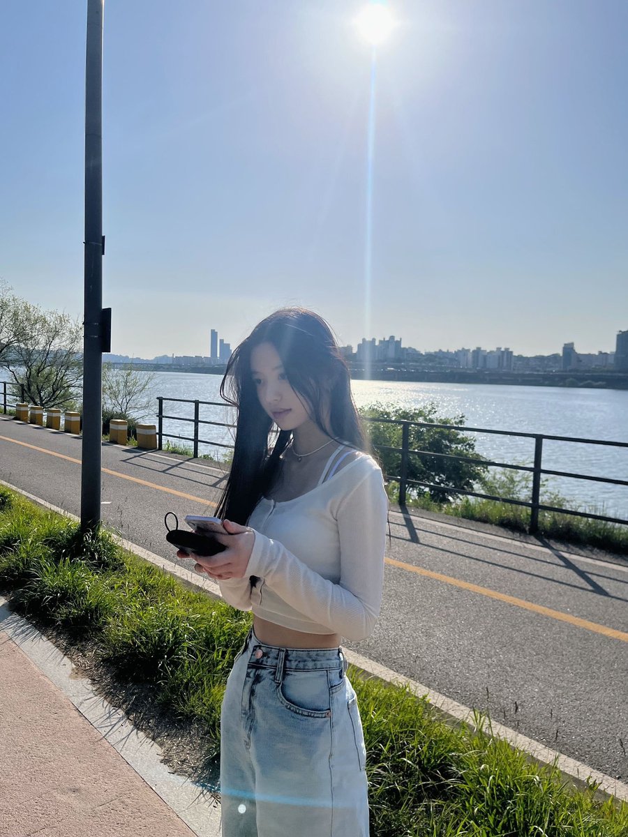 ℐll𝕚lium 🧁♡ 𝑏ake𝕣y ! tweet media