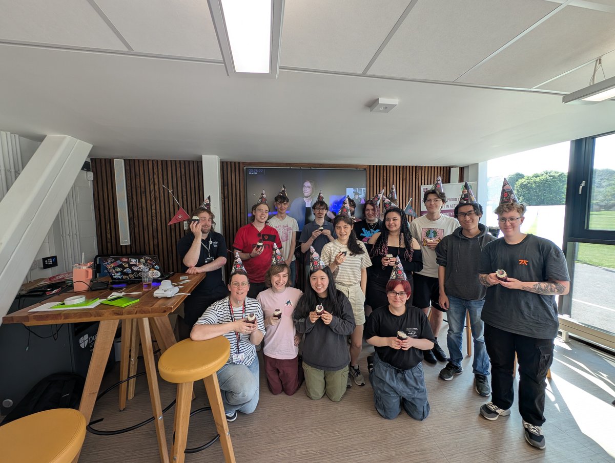 DurhamEsports's tweet photo. Had a positively wonderful time with our 1st #riotplayclub to celebrate #5yearsofval !!!
A 5th anniversary Valorant quiz, G2 vs Paper Rex watch party, great games of Val and wonderful cupcakes!
A joy to host! See you at the next one!
🥳 @VALORANTukn @Kylie_Kendrick https://t.co/FvNPst1yHg