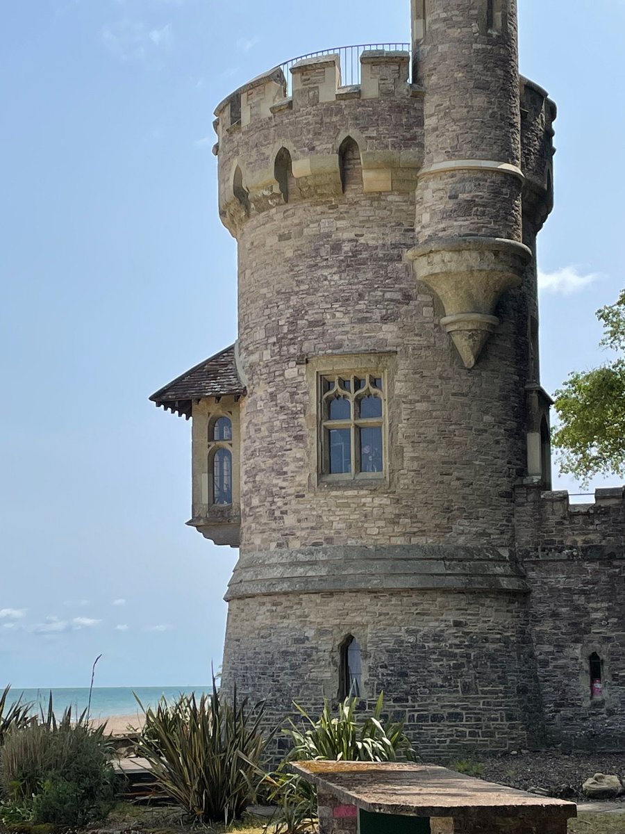 KdGreaves's tweet photo. The restored folly, Appley Tower, on the Isle of Wight is like Grosse Manor in my book, ‘Please Sir, The Gremlin Ate My Homework!’: old and quirky looking which can also mean interestingly strange with perhaps a hint of magic &amp; mystery. What words can you think of to describe it? https://t.co/rF3uBBlegw