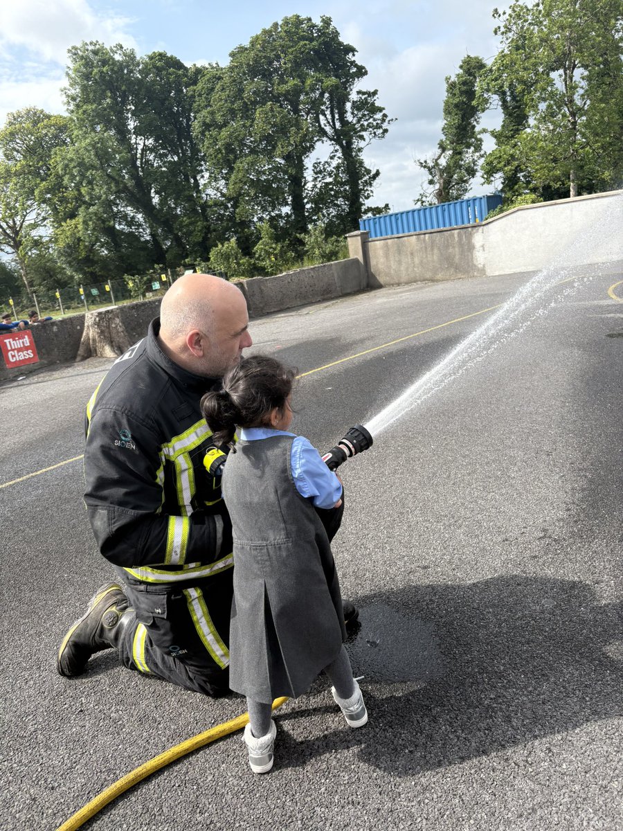 Junior Infants St Attracta's N.S. tweet media