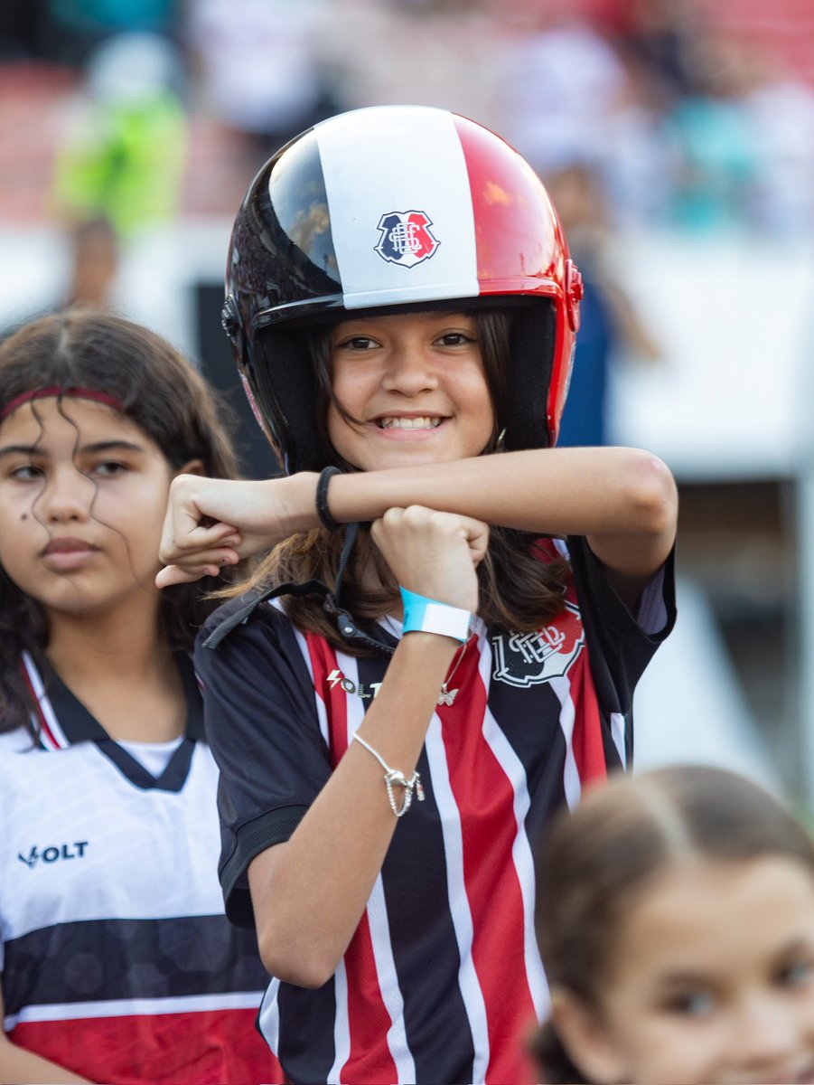 amoracamisape's tweet photo. O Arruda ferveu!
Santa Cruz  2 x 0 Souza

📸 Bela Azoubel/ @amoracamisape https://t.co/v6BvFggYXz