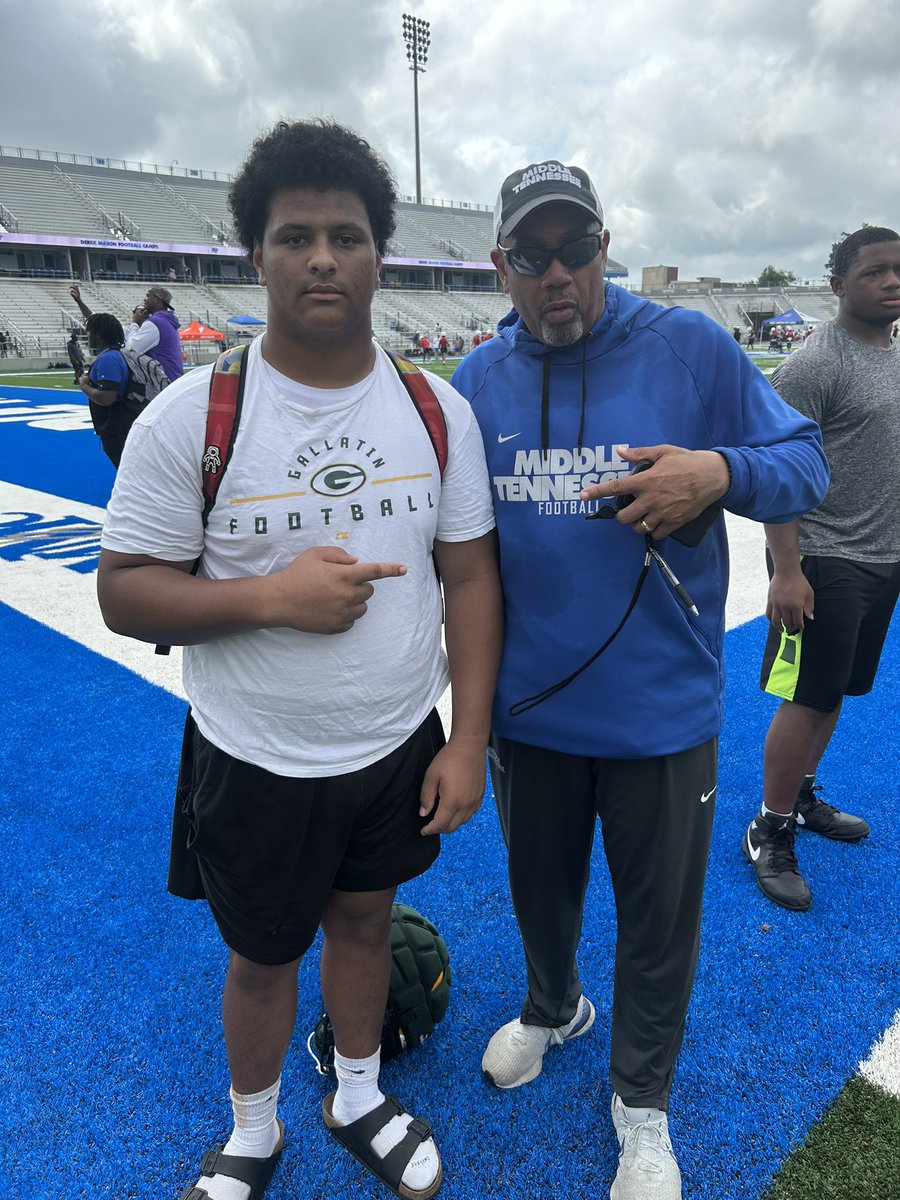 Kason Boswell (@thekasonboswell) on Twitter photo Great camp at <a href="/MTSU/">Middle Tennessee State University</a> had a great time and I met <a href="/vh3omega/">Vernon Hargreaves</a>! <a href="/CoachStroup/">Michael Stroup ๐ดโโ ๏ธ๐</a> <a href="/GHSWaveFootball/">Gallatin Green Wave Football</a> <a href="/Brint_Russell/">Coach Brint Russell</a> Great camp at <a href="/MTSU/">Middle Tennessee State University</a> had a great time and I met <a href="/vh3omega/">Vernon Hargreaves</a>! <a href="/CoachStroup/">Michael Stroup ๐ดโโ ๏ธ๐</a> <a href="/GHSWaveFootball/">Gallatin Green Wave Football</a> <a href="/Brint_Russell/">Coach Brint Russell</a>