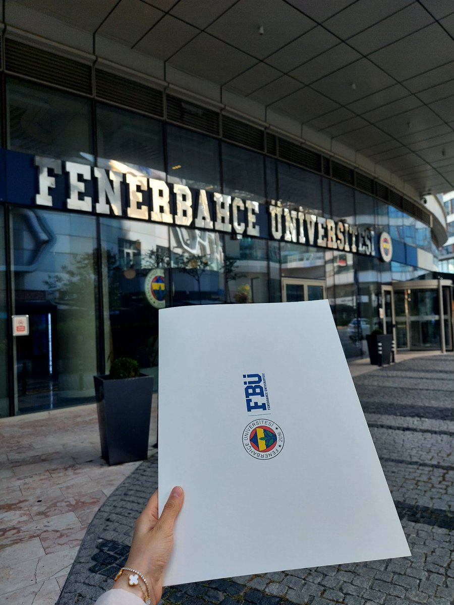 Kontratımı sonlandırdım hayatımın en üzücü imzası oldu FBÜ bir öğrenci kaybetti ama bir mezun kazandı her şey için teşekkürler