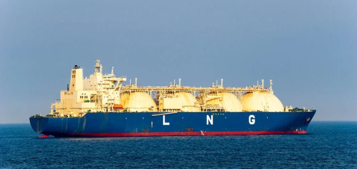 L’Égypte sécurise 290 cargaisons de GNL face à la demande estivale: Face à l’augmentation de la consommation estivale d’électricité, l’Égypte signe des accords d’importation portant sur 290 cargaisons de #gaznaturel liquéfié, impliquant plusieurs grandes… dlvr.it/TLNdmx