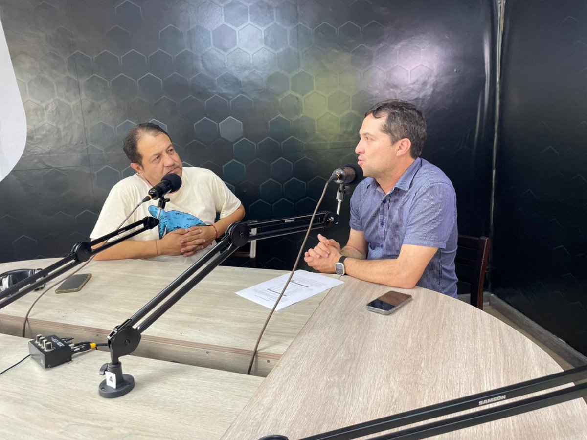 JairMogrovejo's tweet photo. En entrevista para @radioloja, informé que la Recaudación Tributaria en la #Zonal7 hasta mayo 2025 alcanzó los USD 184,6 millones, ¡el 115,8% de la meta establecida! Esto representa un crecimiento del 10,99% respecto al mismo período del año pasado. https://t.co/4eebmz5OnO