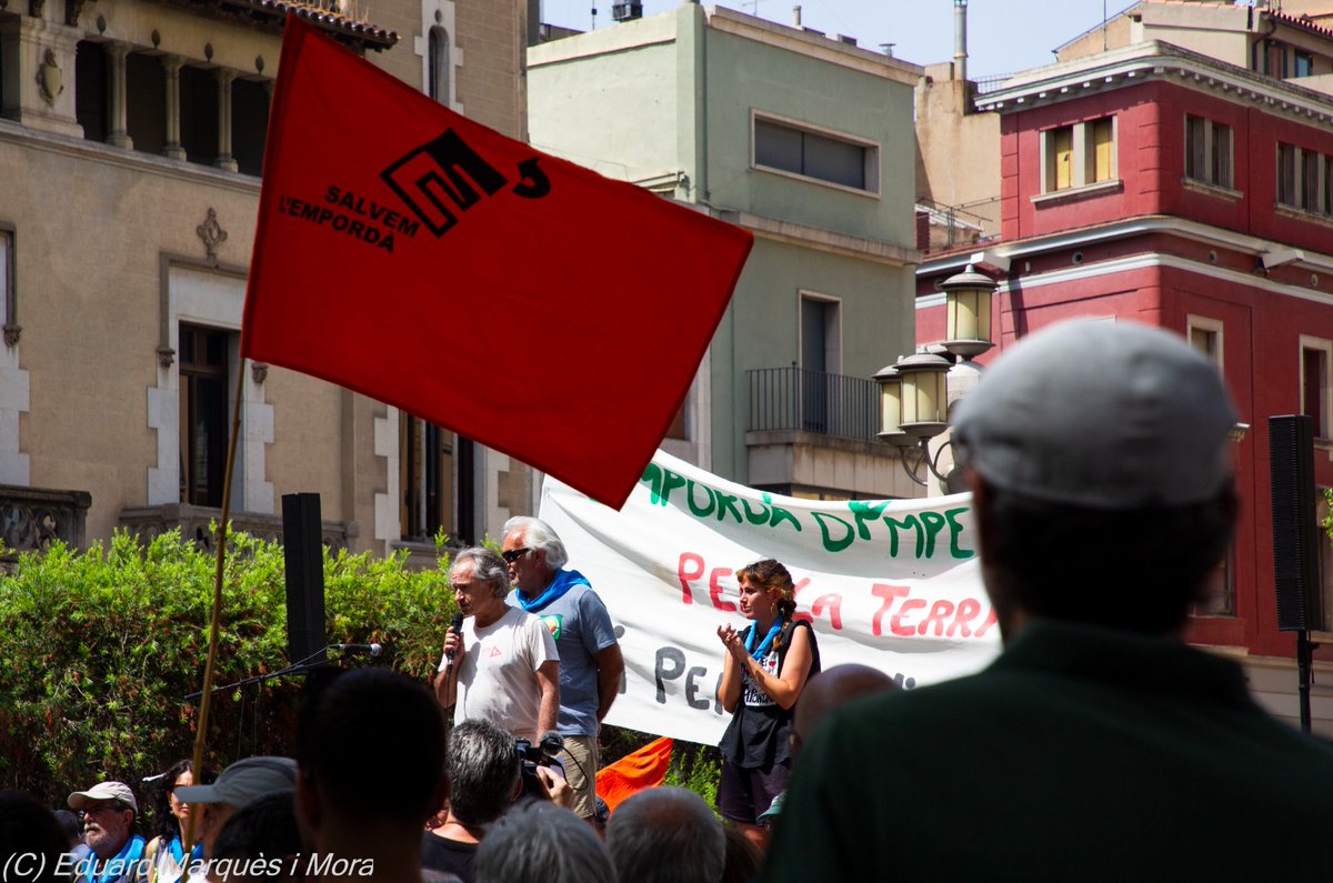 SOS Costa Brava 🌊🌊 #ProuCimentMésPinedes tweet media