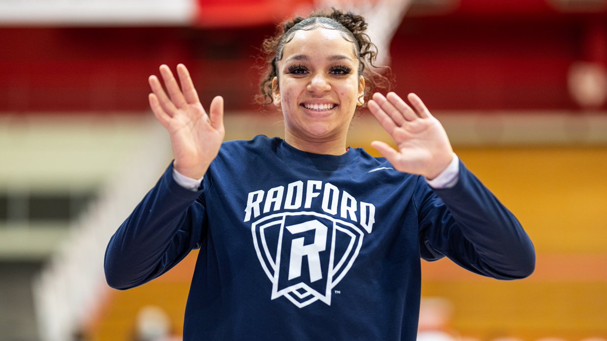 Radford Women's Basketball (@radford_wbb) on Twitter photo Adelyn's built and ready for sophomore season '25-26! 💪
#RadfordTough x #RiseAndDefend x 📸Rob Simmons Adelyn's built and ready for sophomore season '25-26! 💪
#RadfordTough x #RiseAndDefend x 📸Rob Simmons