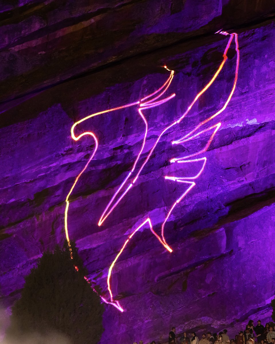 ILLENIUM's tweet image. Red Rocks let’s go! 🐦🔥 Sign up for presale access here: laylo.com/illeniumredroc…