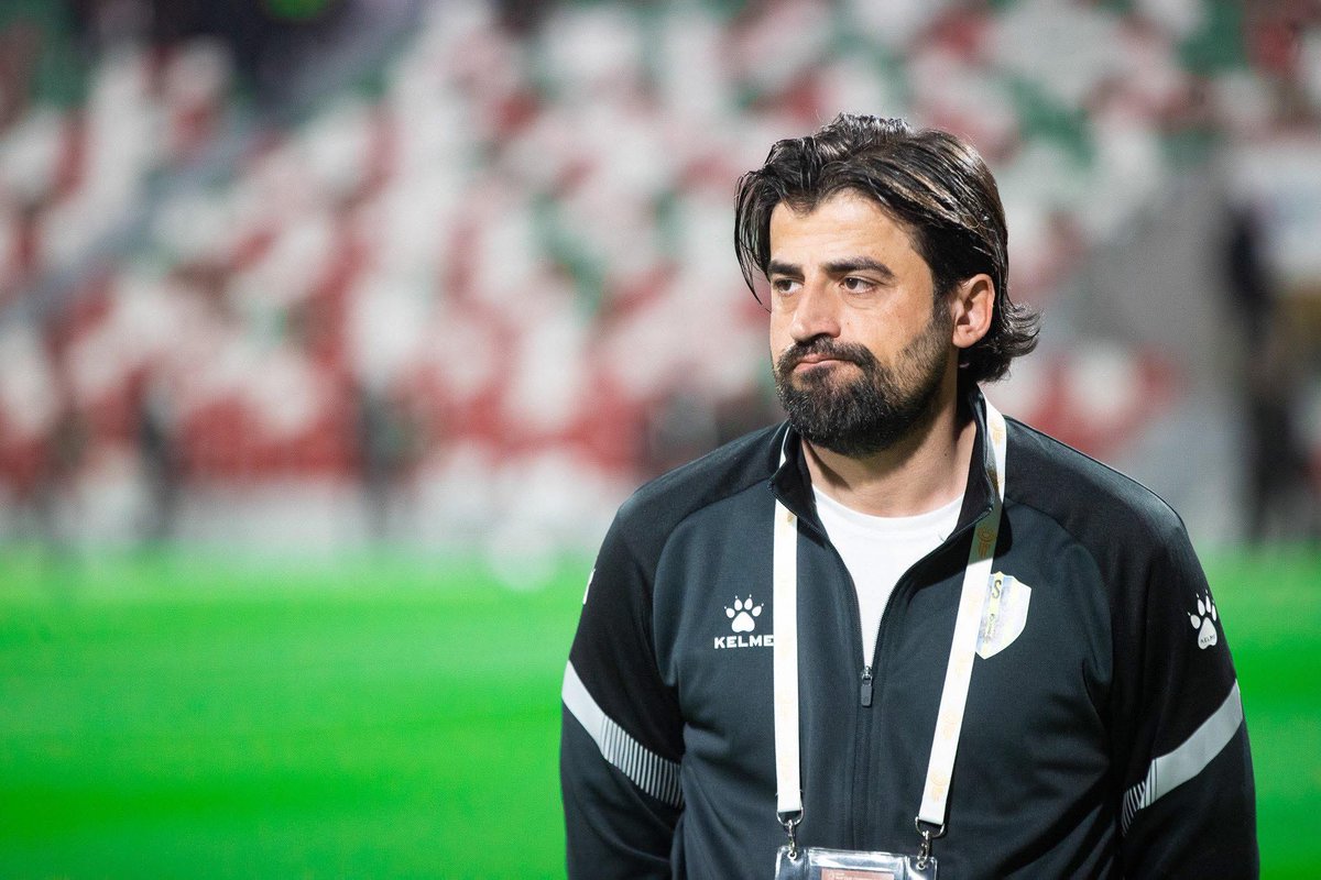 لجنة الانضباط تصدر عقوبة جديدة بحق مسعود ميرال مدرب دهوك السابق تقضي بحرمانه من النشاط الرياضي لمدة عام وغرامة مالية قدرها ٥٠ مليون دينار عراقي على خلفية اتهاماته بحق نادي الشرطة.