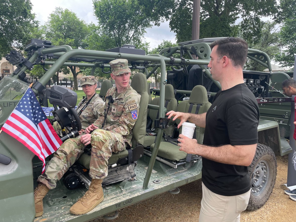 AppliedInt's tweet image. Applied Intuition was honored to be part of the @USArmy's 250th anniversary celebration this past weekend 🇺🇸
Thanks @tectonicdefense for this deep dive into our autonomous ISV project: tectonicdefense.com/applied-intuit…
#defensetech #USArmy