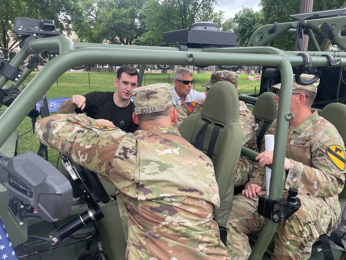 AppliedInt's tweet image. Applied Intuition was honored to be part of the @USArmy's 250th anniversary celebration this past weekend 🇺🇸
Thanks @tectonicdefense for this deep dive into our autonomous ISV project: tectonicdefense.com/applied-intuit…
#defensetech #USArmy