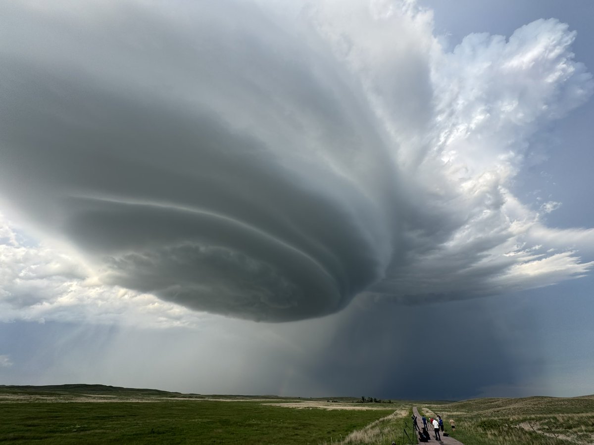 Sunday supercell SSE of Merriman Nebraska/June 15