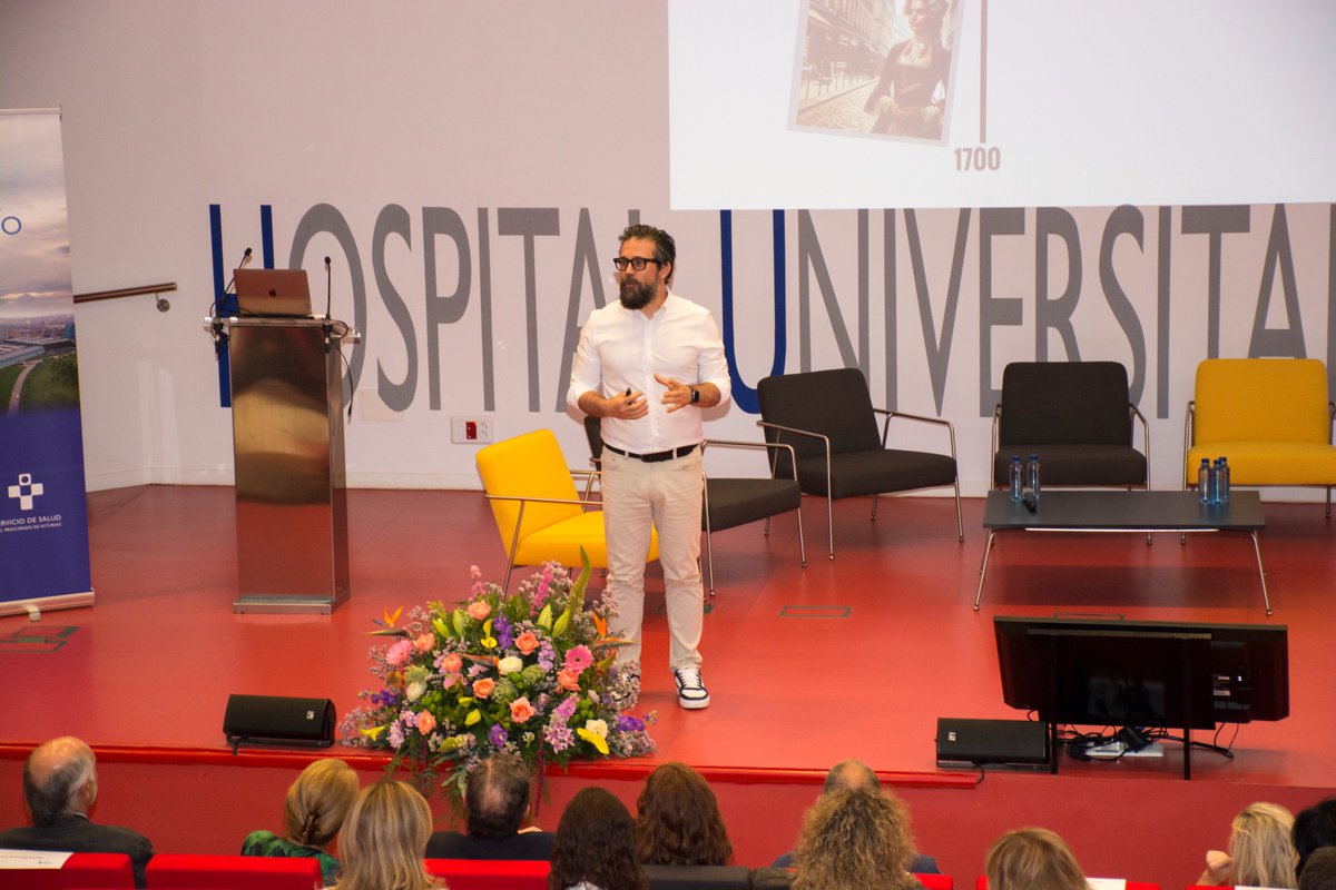 🏥Clausura de los actos del 🔟aniversario del <a href="/HUCA_Asturias/">@HUCA</a> 
🗣️La consejera de Salud, Concepción Saavedra repasó algunos de los hitos más significativos de un año en <a href="/HUCA_Asturias/">@HUCA</a> y recordó que "los avances son importantes pero no podemos perder de vista las consultas del día a