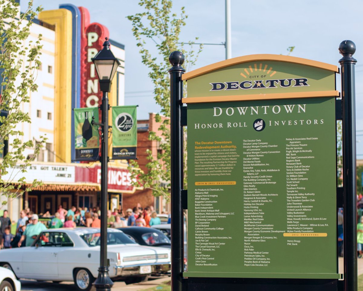 positivelydec's tweet image. Happy Founding Day, Decatur! ✨💙

On June 16, 1820, our city was officially named in honor of naval hero Stephen Decatur. And today, we celebrate 204 years of growth, resilience, and community.

#PositivelyDecatur #DecaturAl #DecaturAlabama #VisitDecaturAl #MyDecaturAl