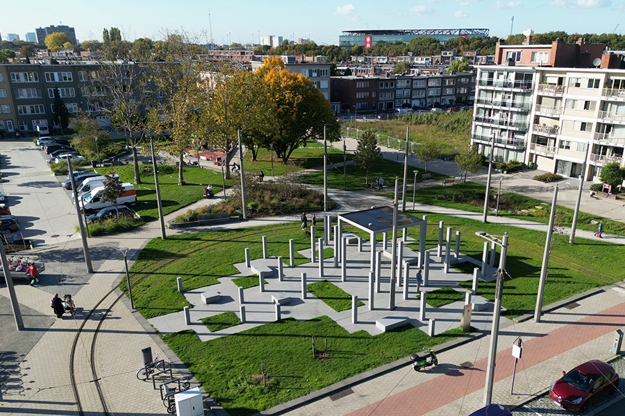 22/6: Kunst &amp; Ambachtenmarkt strijkt neer op het Wim Saerensplein 
Lees verder op onze website. ⬇️ #DeurneLeeft
deurneleeft.be/nieuws/cultuur…